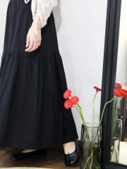 Black causal tiered skirt