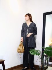 Dark ribbon blouse outer