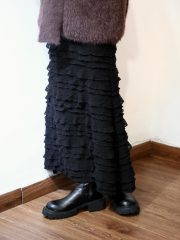 Ruffle tiered noir skirt