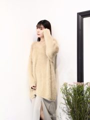 Beige fluffy momo blouse