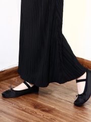 Noir pleated mermaid skirt