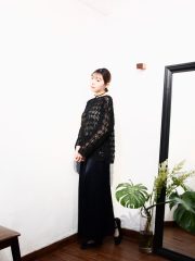 [Limited item!!] Black sheer pattern lace-up blouse