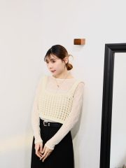 Ivory hosiery knitted vest