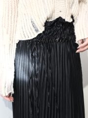 Pleated layer skirt