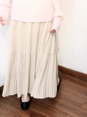 Velvet pleated beige pattern skirt